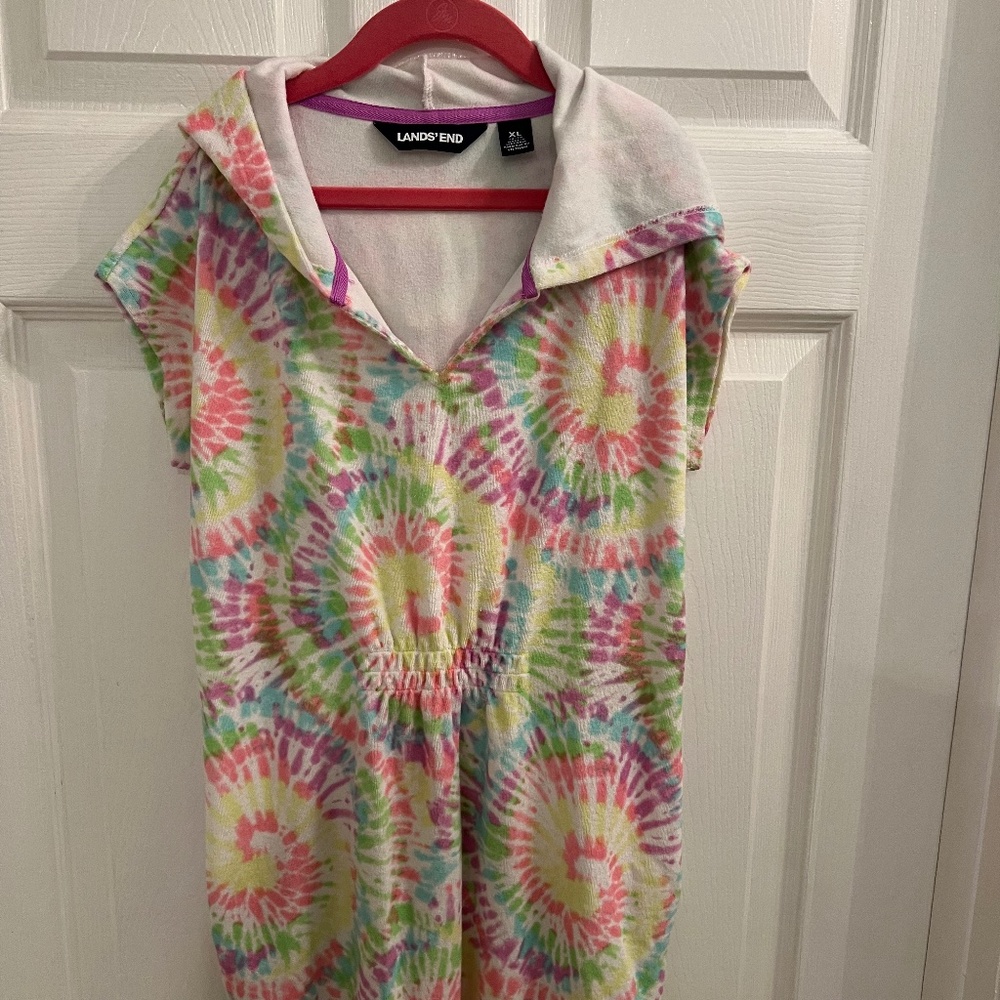 Lands’ End Girls Terry Cover Up Tie Dye XL LIKE NEW Hooded Tunic Dress